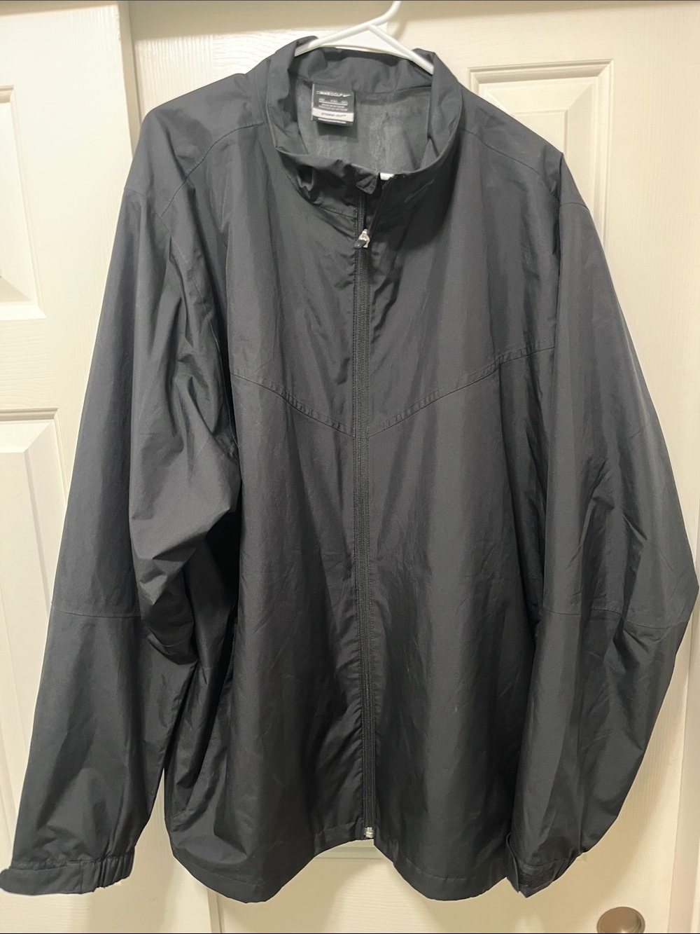 Nike Men's Golf Black Windbreaker Jacket Full-Zip
